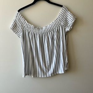 Over the shoulder American Eagle top
